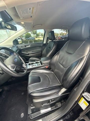 Used 2022 Ford Edge Titanium AWD/4WD image 8