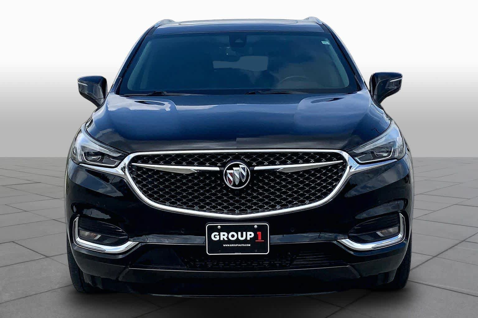 Certified 2018 Buick Enclave Avenir w/ Avenir Technology Package FWD image 4