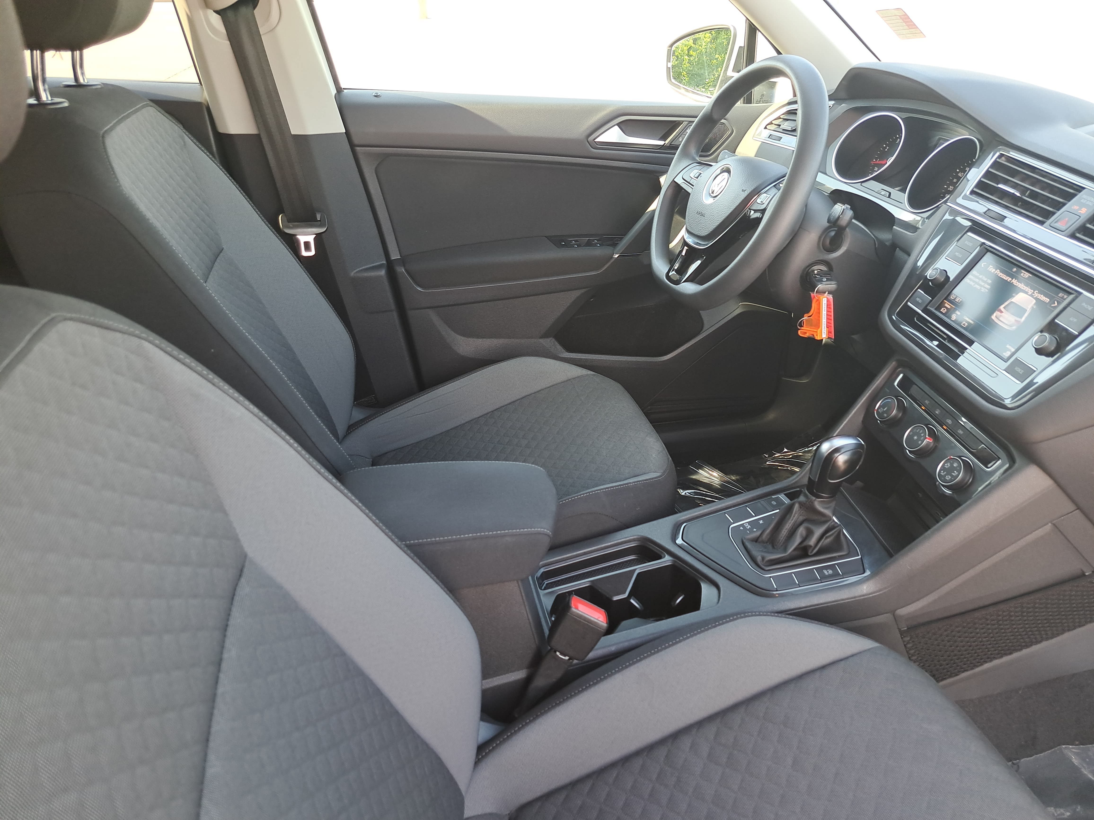 Used 2020 Volkswagen Tiguan S FWD image 10