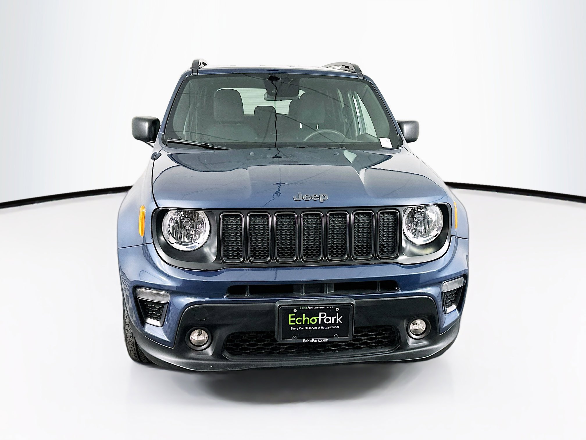 Used 2021 Jeep Renegade Latitude AWD/4WD image 2