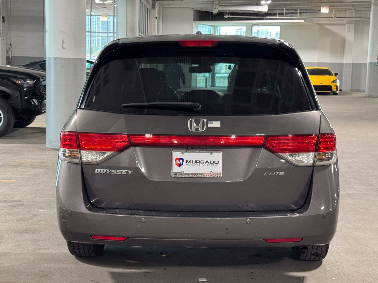 Used 2016 Honda Odyssey Touring Elite image 9