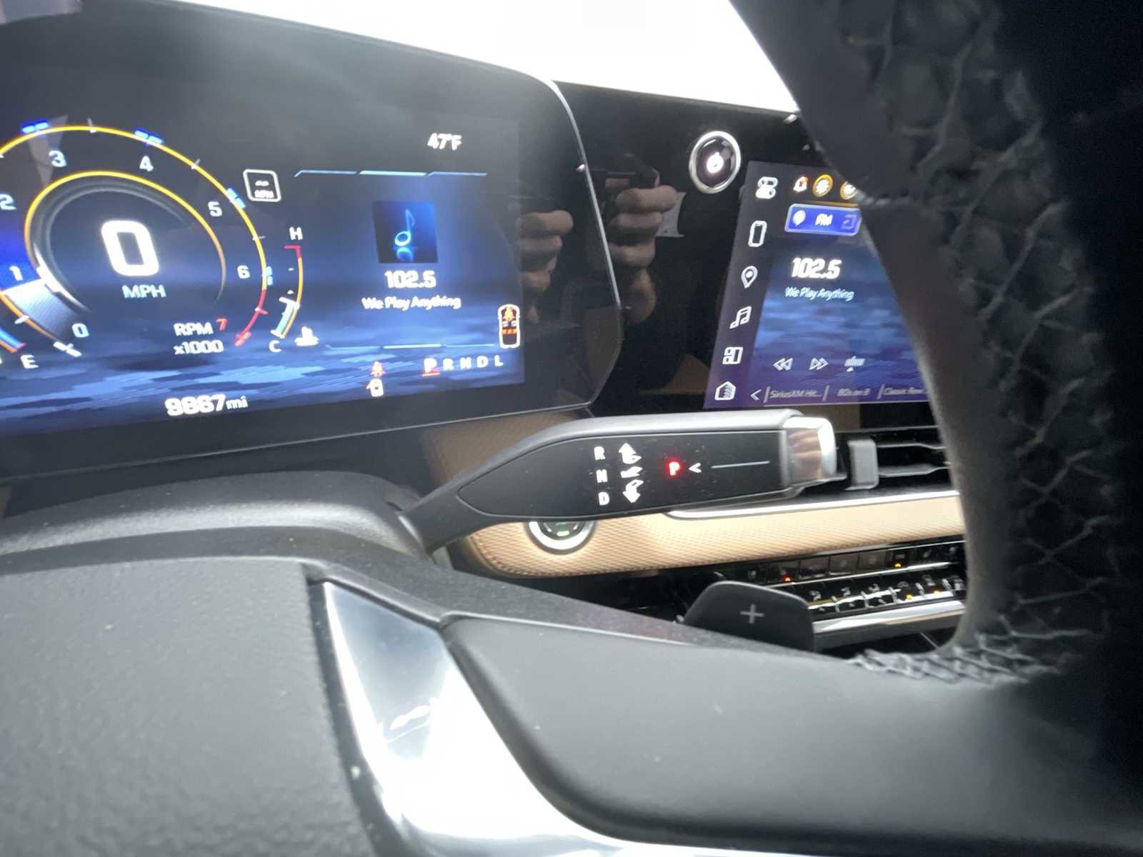 Used 2025 Chevrolet Equinox ACTIV w/ Safety and Technology Package image 15