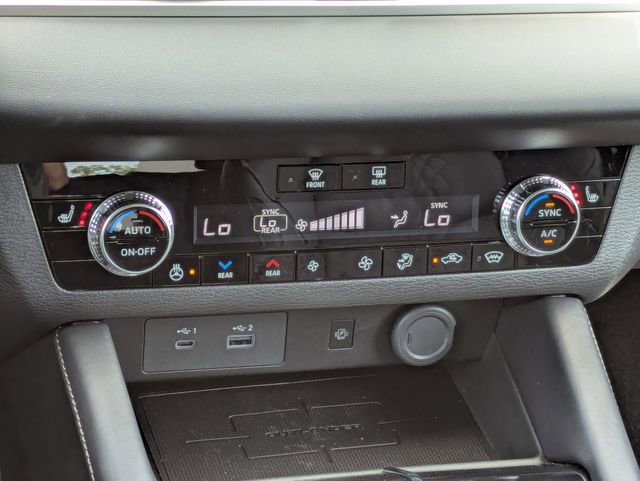 New 2025 Mitsubishi Outlander SEL Black Edition image 21