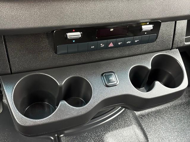 Used 2024 Mercedes-Benz Sprinter 3500 image 16