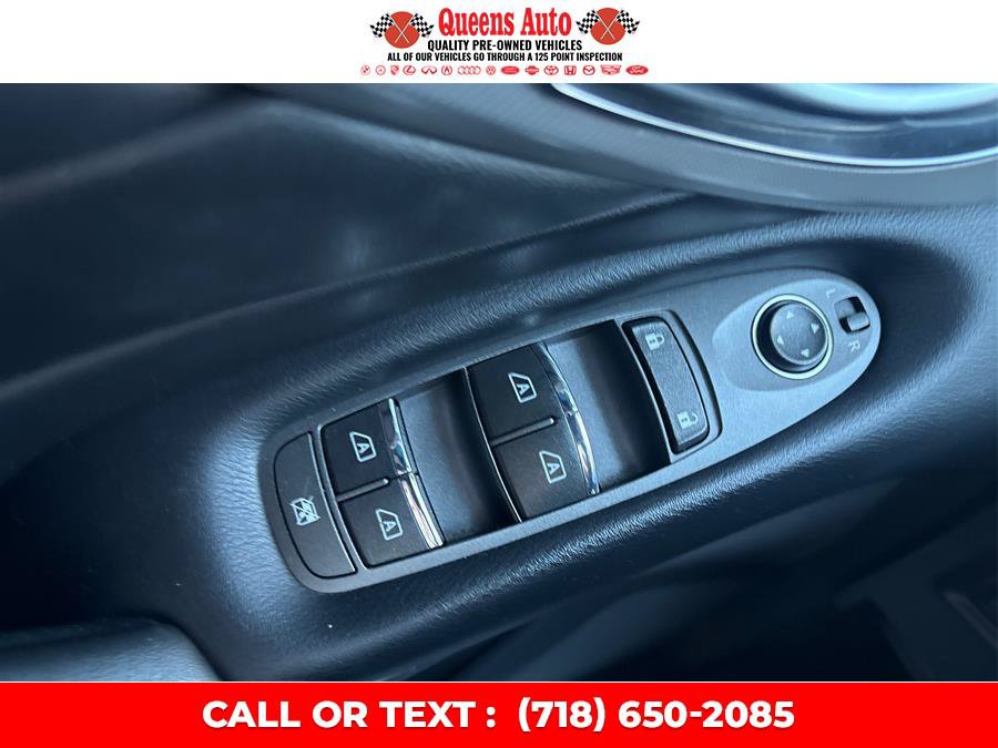 Used 2021 INFINITI Q50 Luxe w/ Cargo Package AWD/4WD image 41