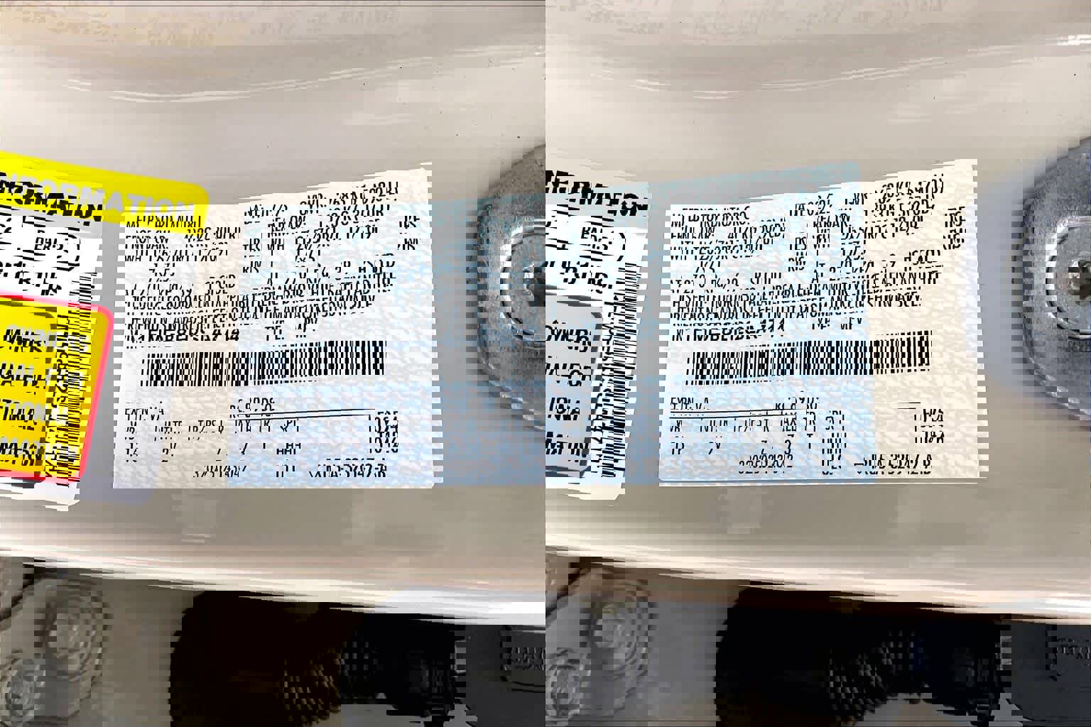 Certified 2025 Ford Bronco Outer Banks w/ Black Appearance Package image 34