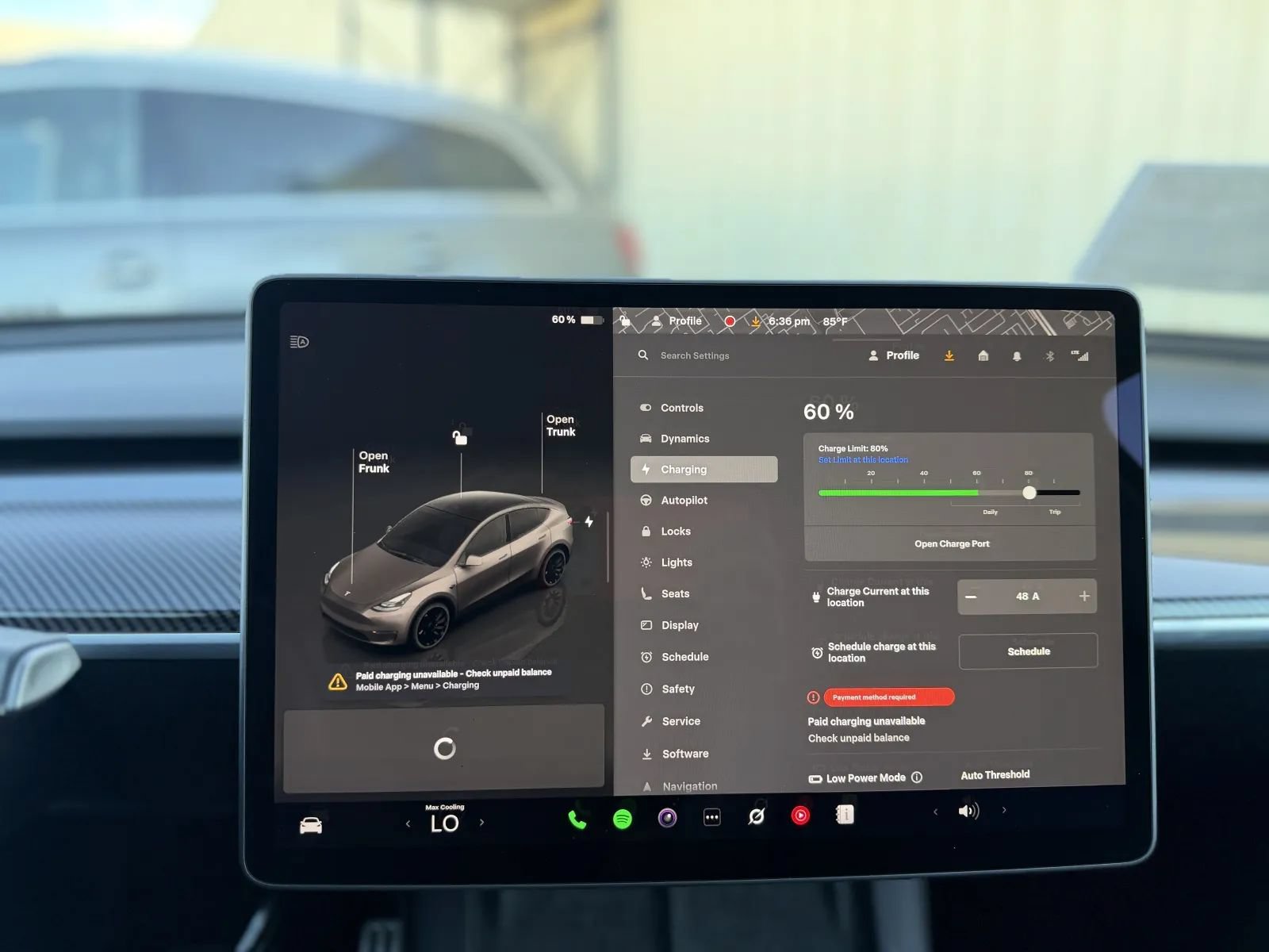 Used 2025 Tesla Model Y Performance AWD/4WD image 32