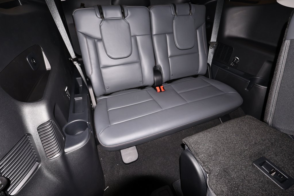 New 2026 Ford Explorer Active w/ Active Comfort Package AWD/4WD image 17