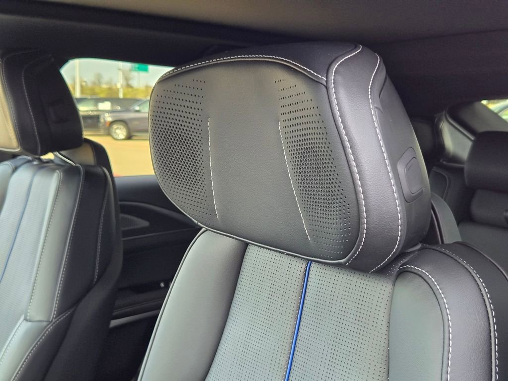 Certified 2025 Cadillac Lyriq Luxury w/ LPO, Floor Liner Package image 12