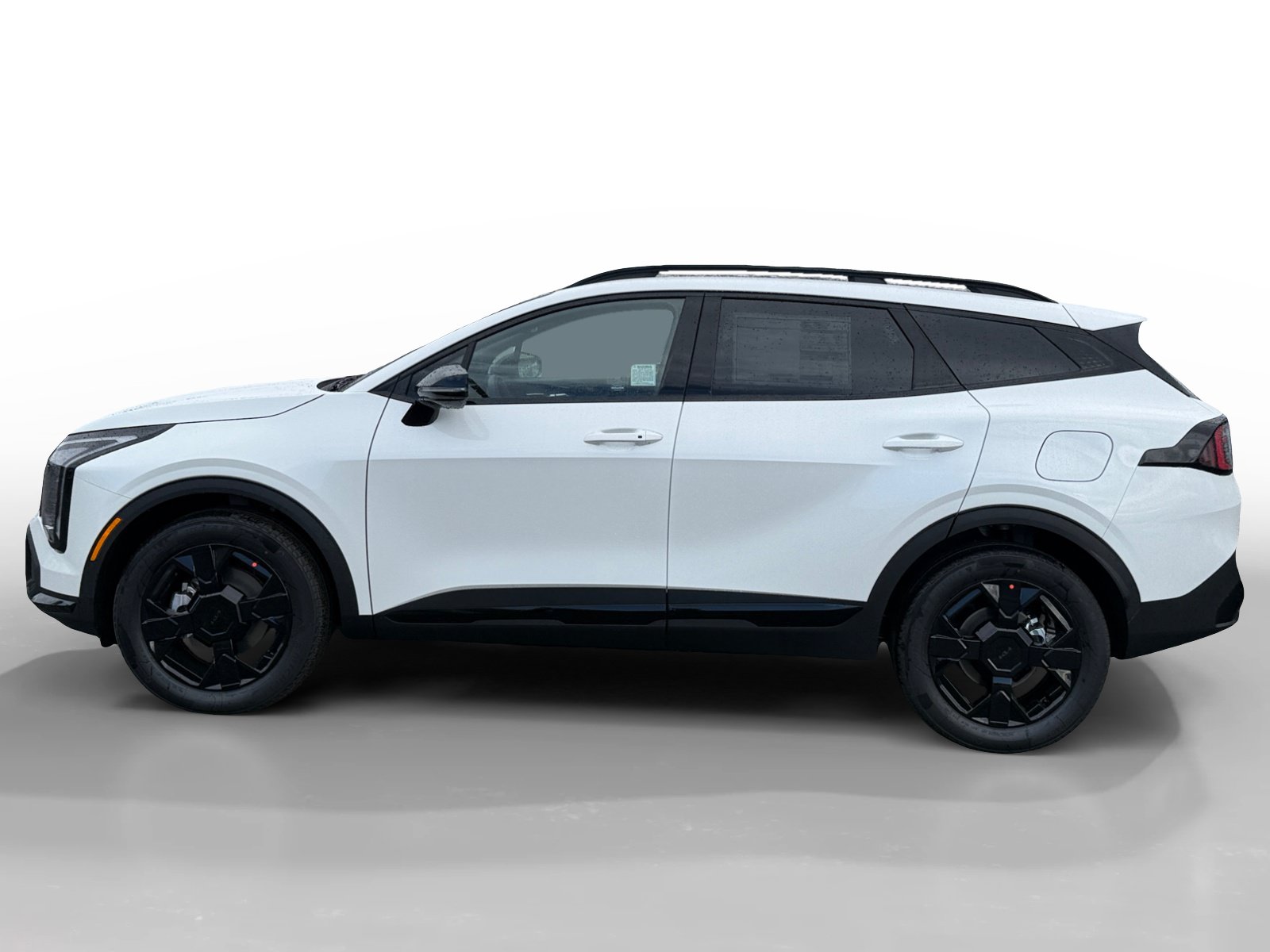 New 2026 Kia Sportage X-Line AWD/4WD image 2