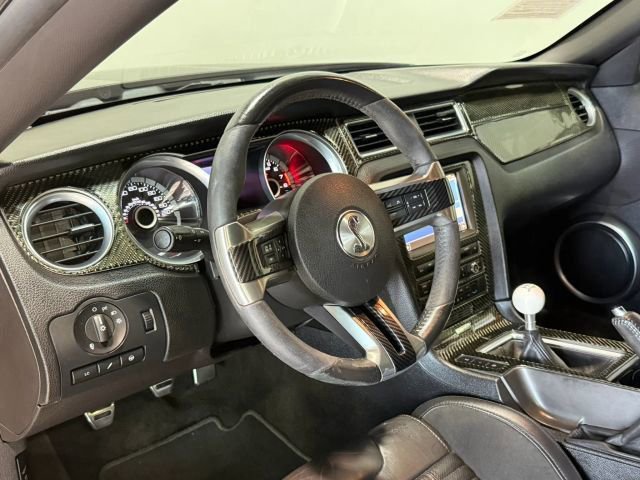 Used 2013 Ford Mustang Shelby GT500 image 12