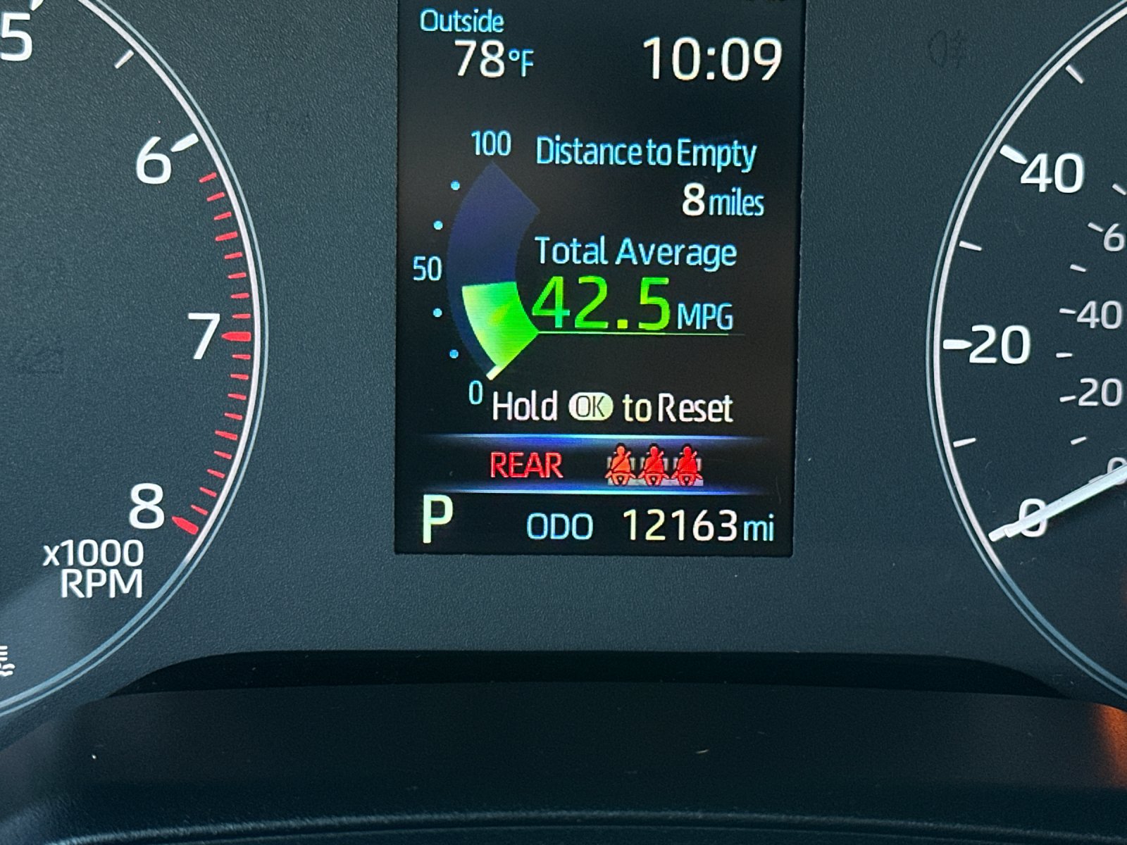 Used 2025 Toyota Corolla Cross AWD Hybrid image 25