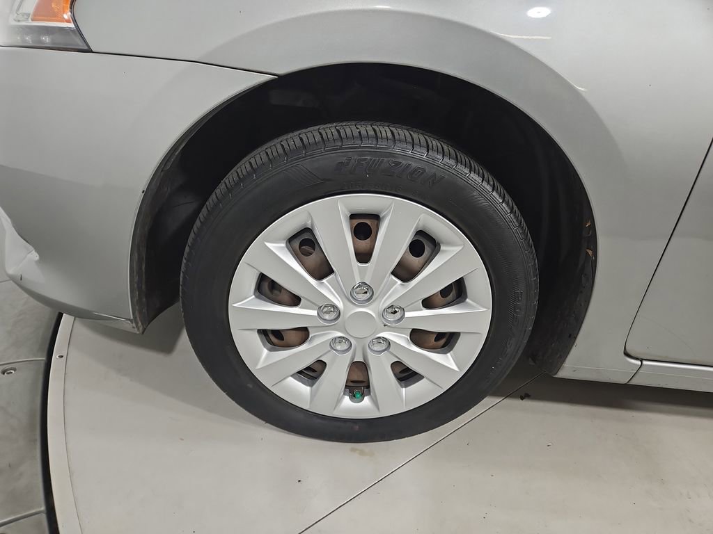 Used 2014 Nissan Sentra SV w/ SV Driver Package image 25