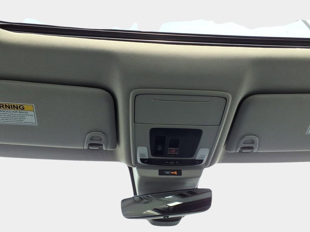 Used 2023 Honda Accord EX-L image 19