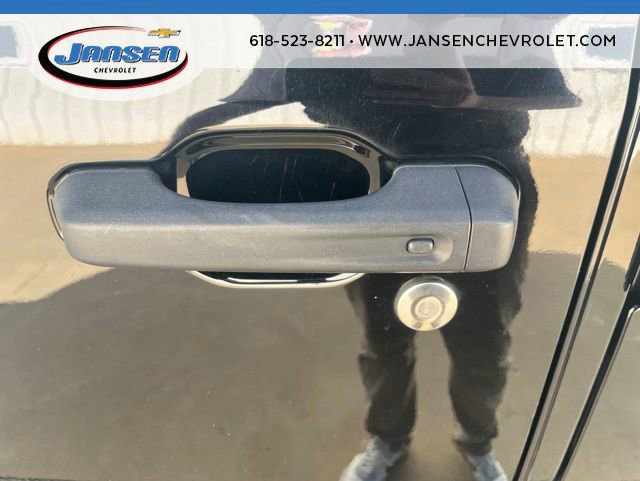 Used 2021 Jeep Wrangler Unlimited Sahara AWD/4WD image 8