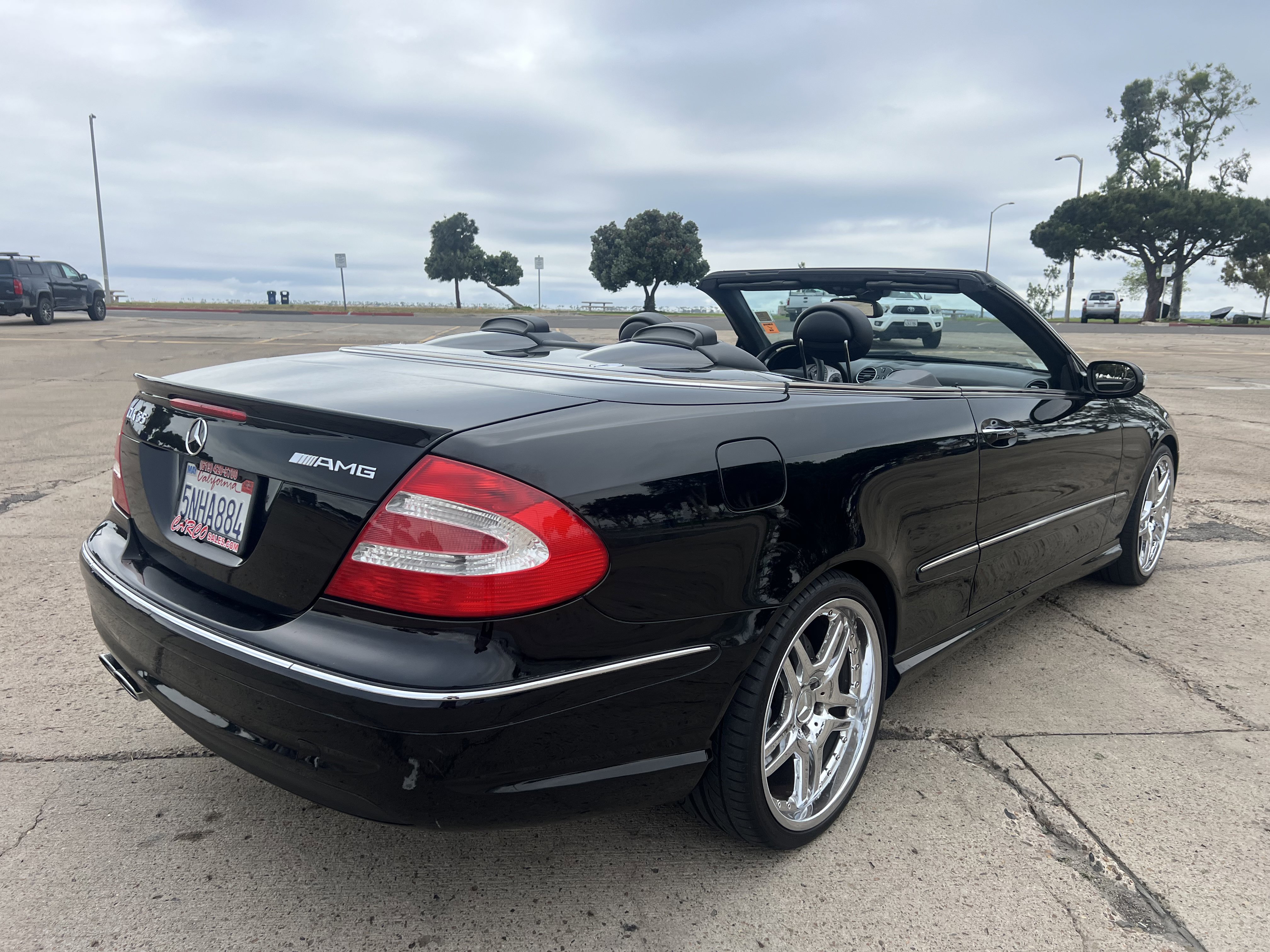 Used 2005 Mercedes-Benz CLK 55 AMG Cabriolet image 19