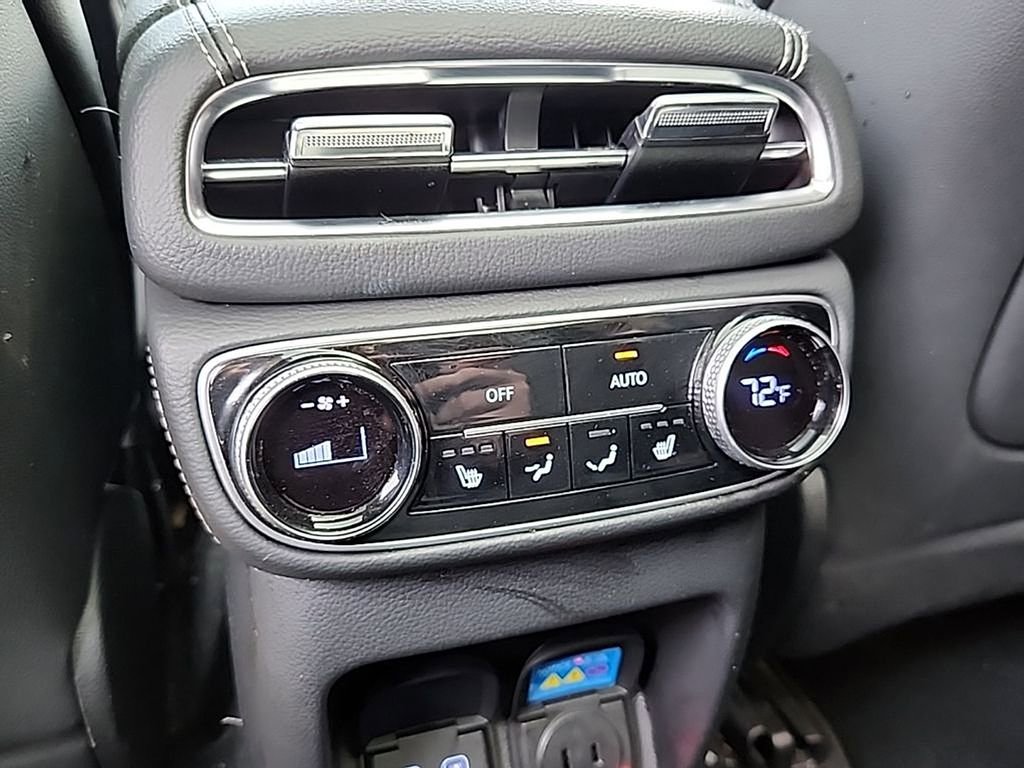 Used 2024 Genesis GV80 2.5T w/ Prestige Package image 18