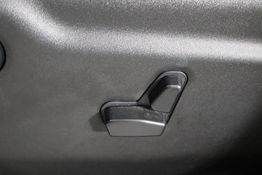 Used 2023 Dodge Durango GT RWD image 24