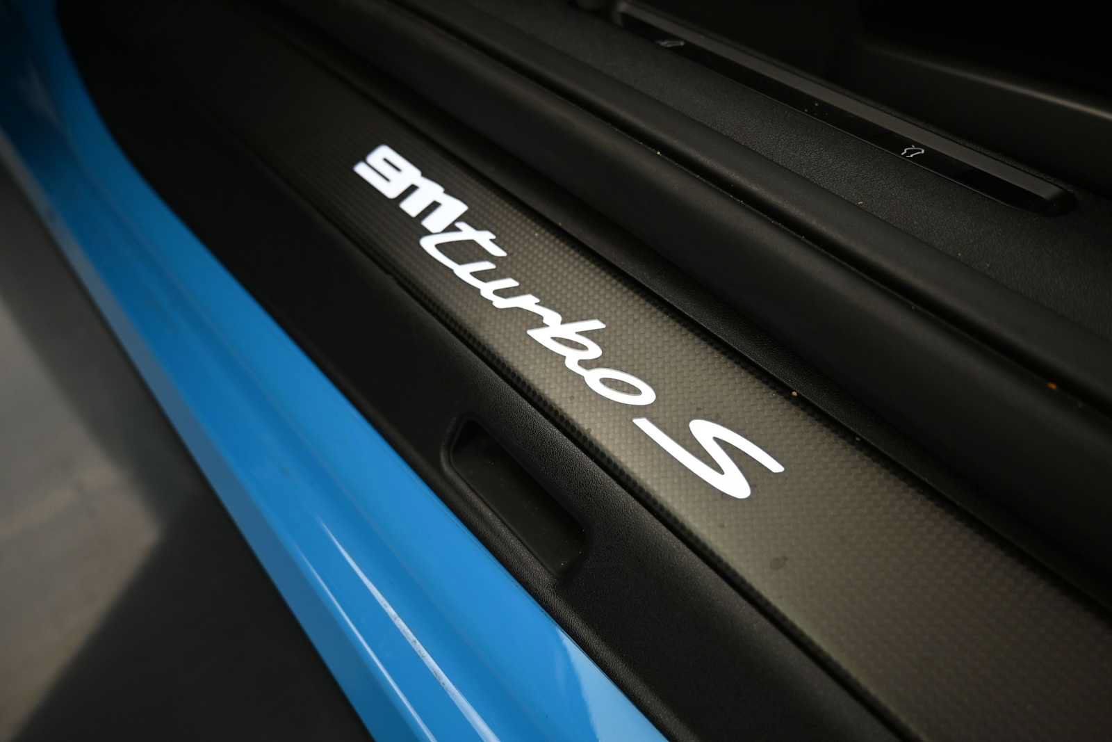 Certified 2021 Porsche 911 Turbo S AWD/4WD image 18
