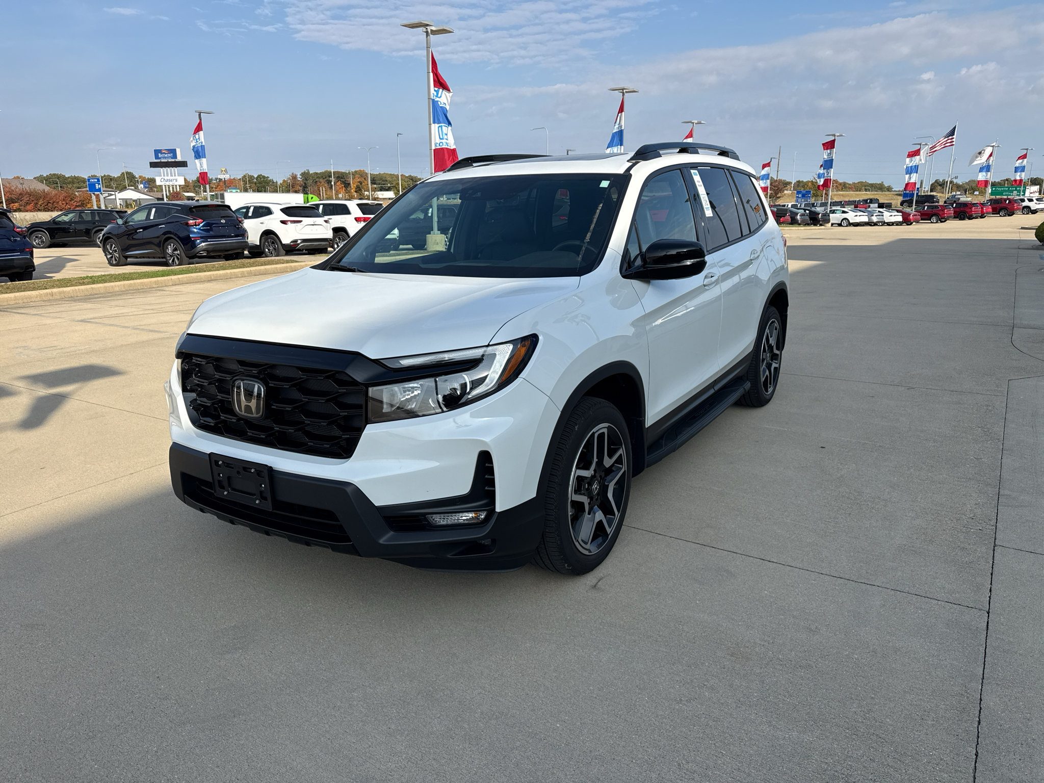 Used 2022 Honda Passport Elite image 1
