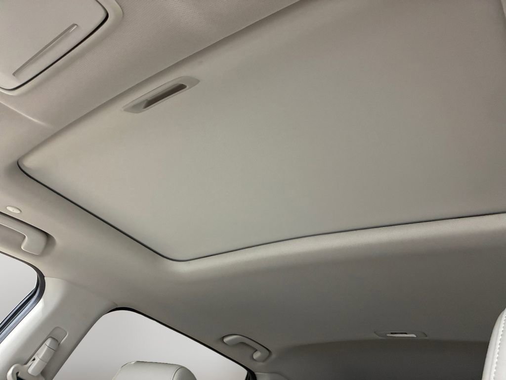 Used 2025 Honda CR-V EX-L image 23