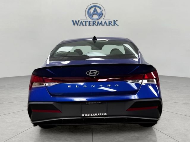 New 2026 Hyundai Elantra Sport w/ Cargo Package image 4
