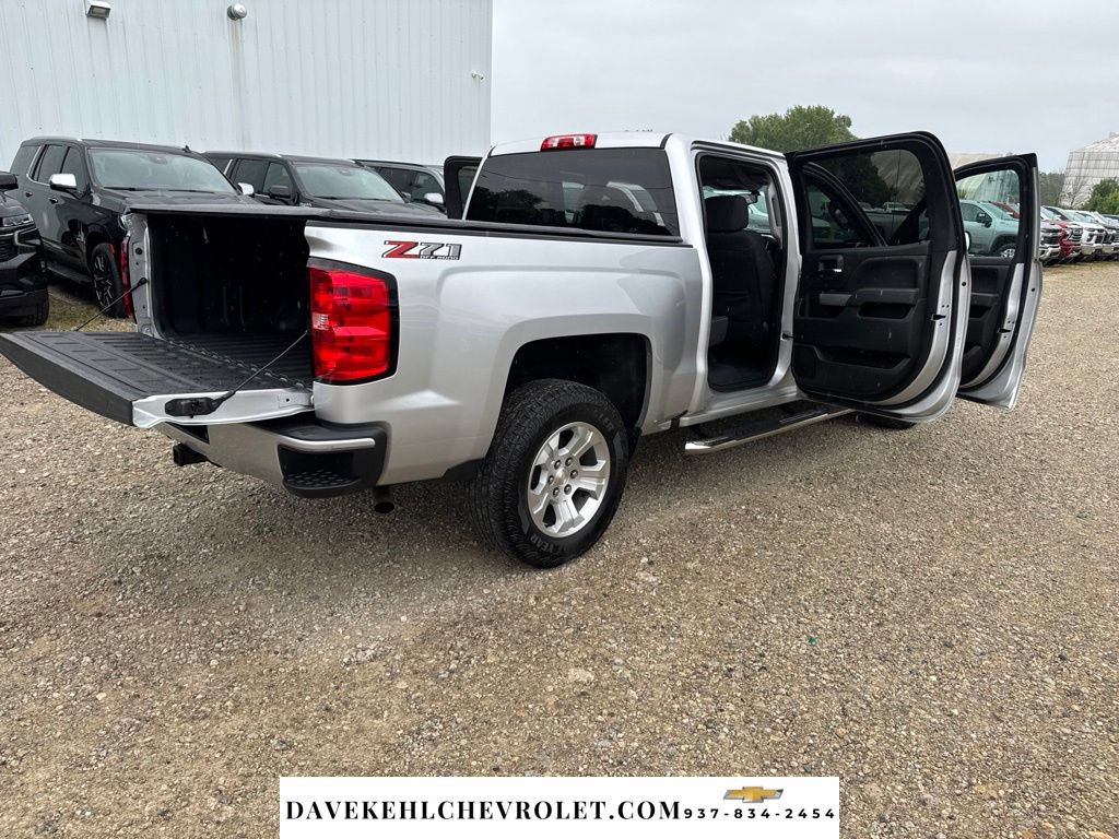 Used 2018 Chevrolet Silverado 1500 LT w/ All Star Edition AWD/4WD image 31