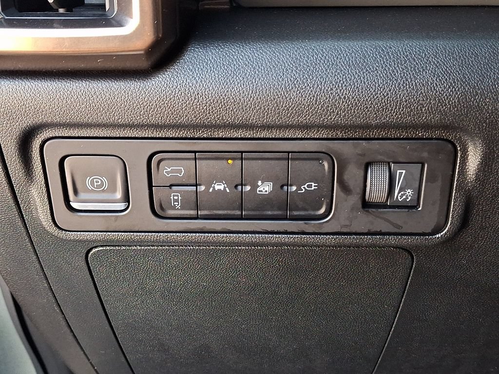Used 2024 GMC Hummer EV 3X w/ LPO, Illumination Package AWD/4WD image 25