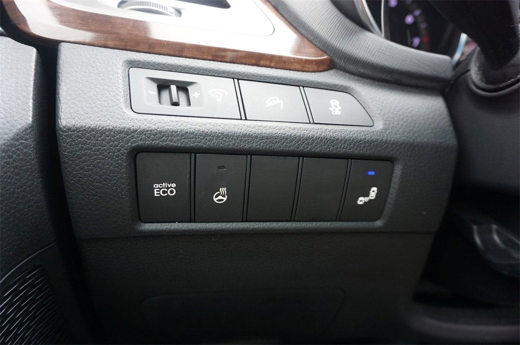 Used 2014 Hyundai Santa Fe Sport 2.0T w/ Technology Package 05 image 4