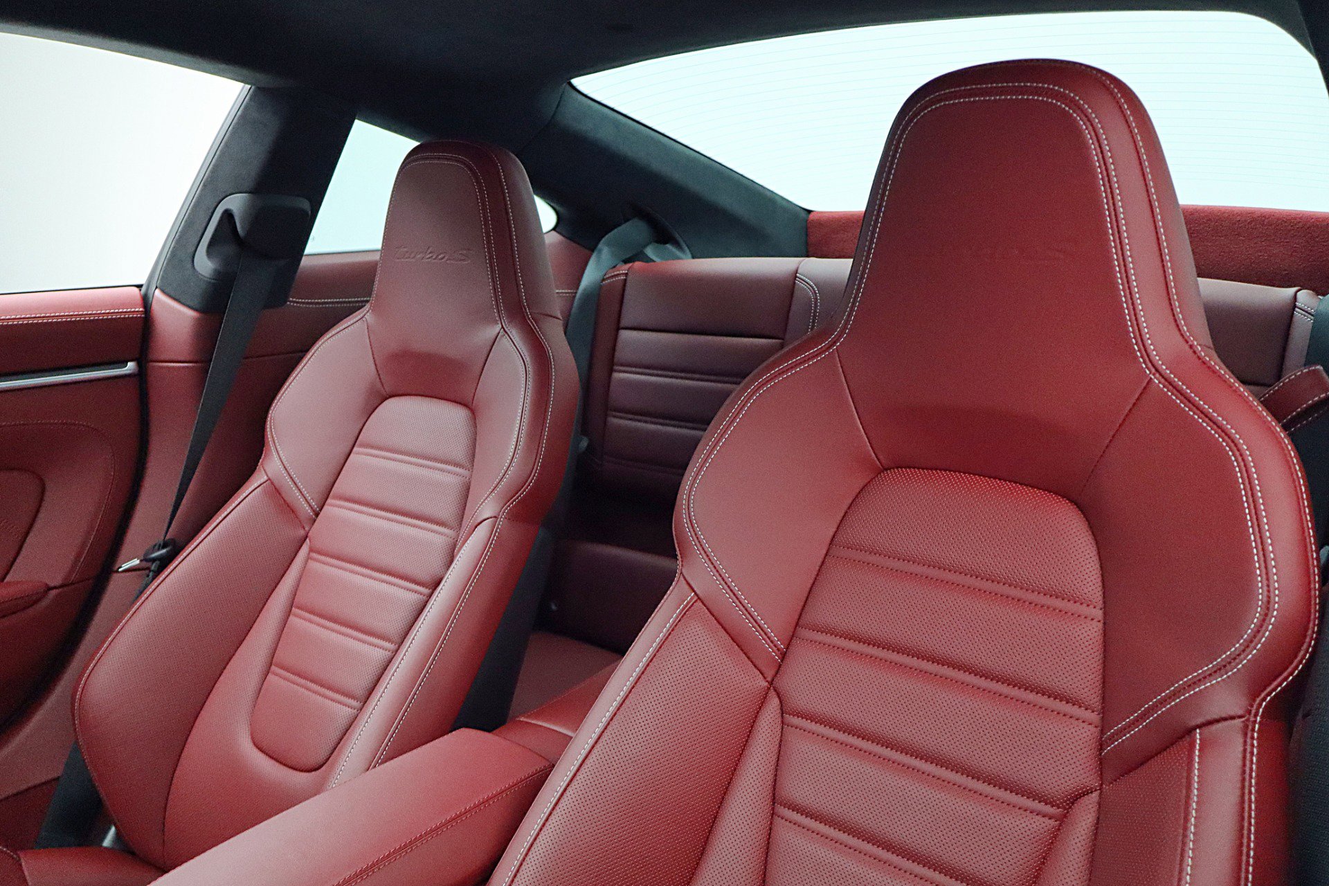 Used 2021 Porsche 911 Turbo S AWD/4WD image 28