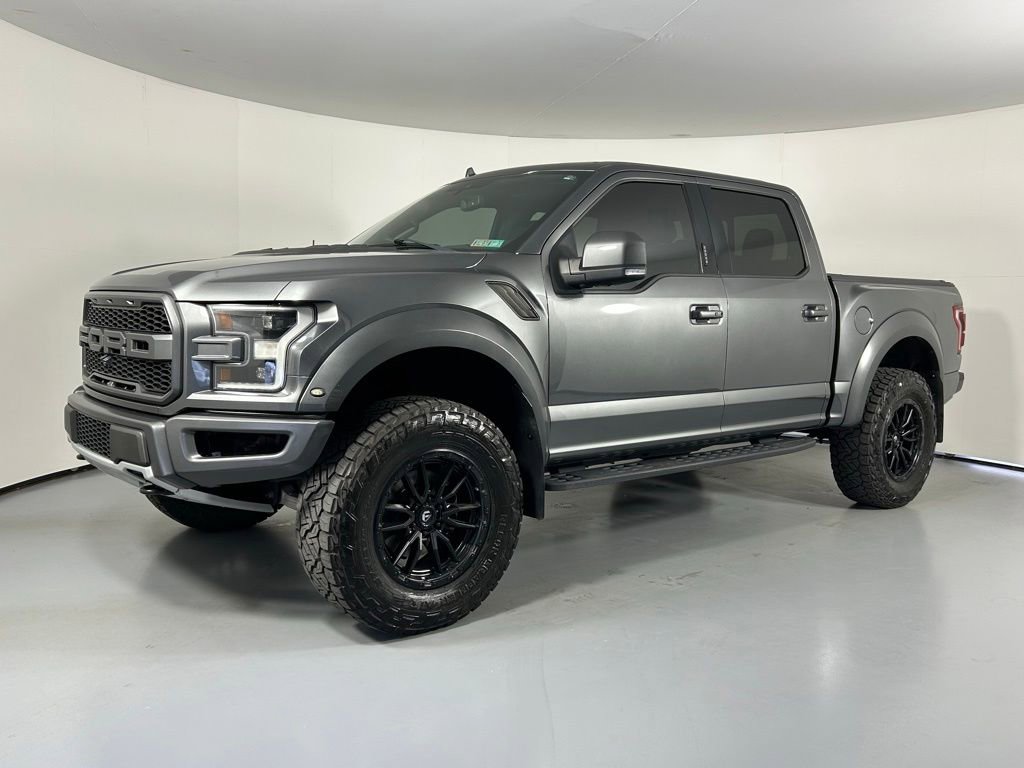 Used 2019 Ford F150 Raptor w/ Equipment Group 802A Luxury AWD/4WD image 3