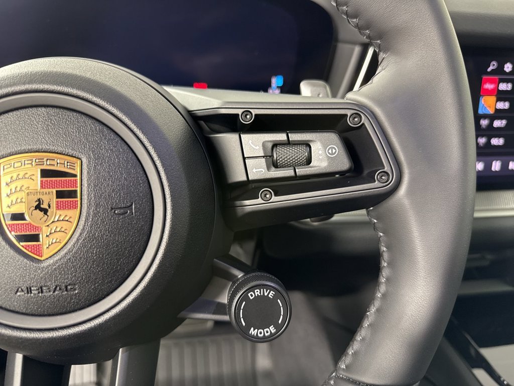 New 2026 Porsche Cayenne S AWD/4WD image 38