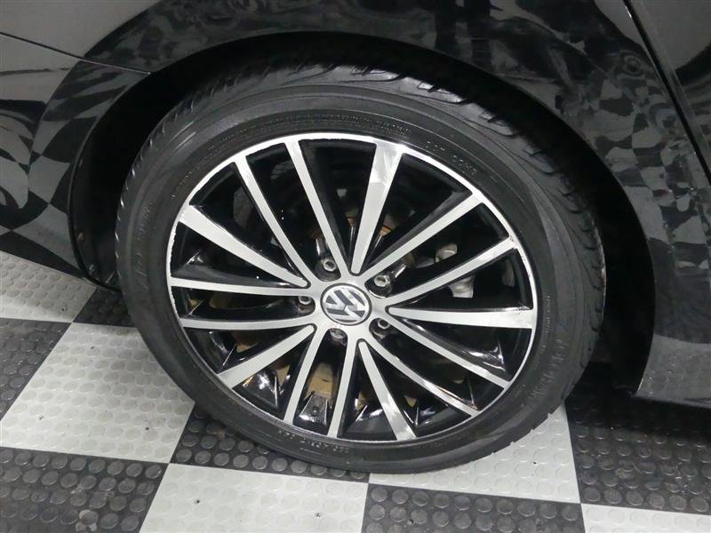 Used 2016 Volkswagen Jetta Sport image 15