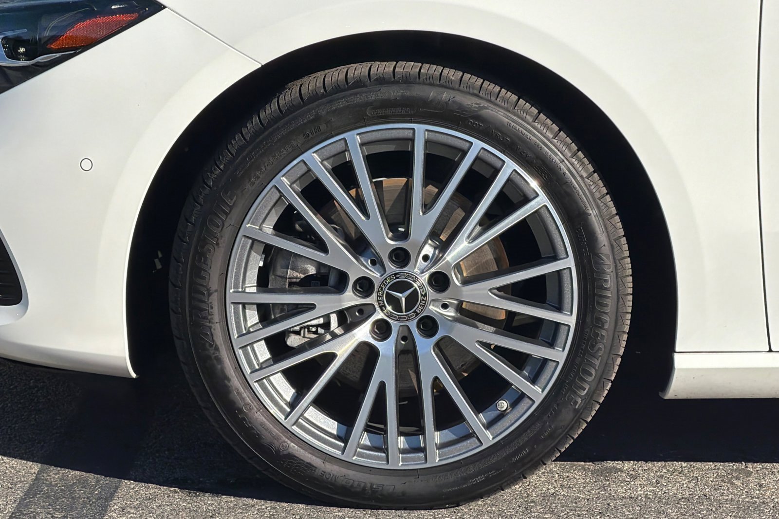 Certified 2025 Mercedes-Benz CLA 250 4MATIC image 31