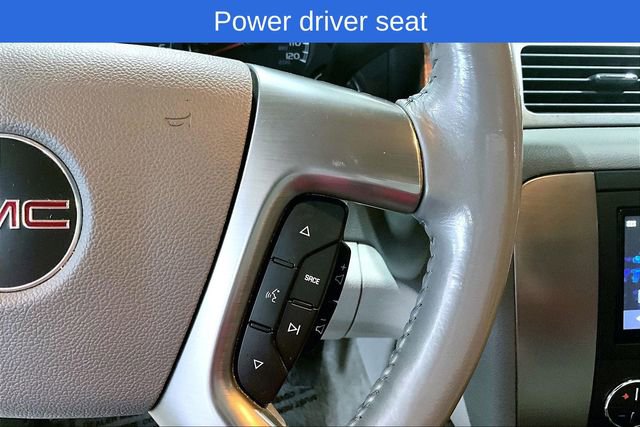 Used 2007 GMC Yukon SLT w/ SLT Preferred Equipment Group image 16