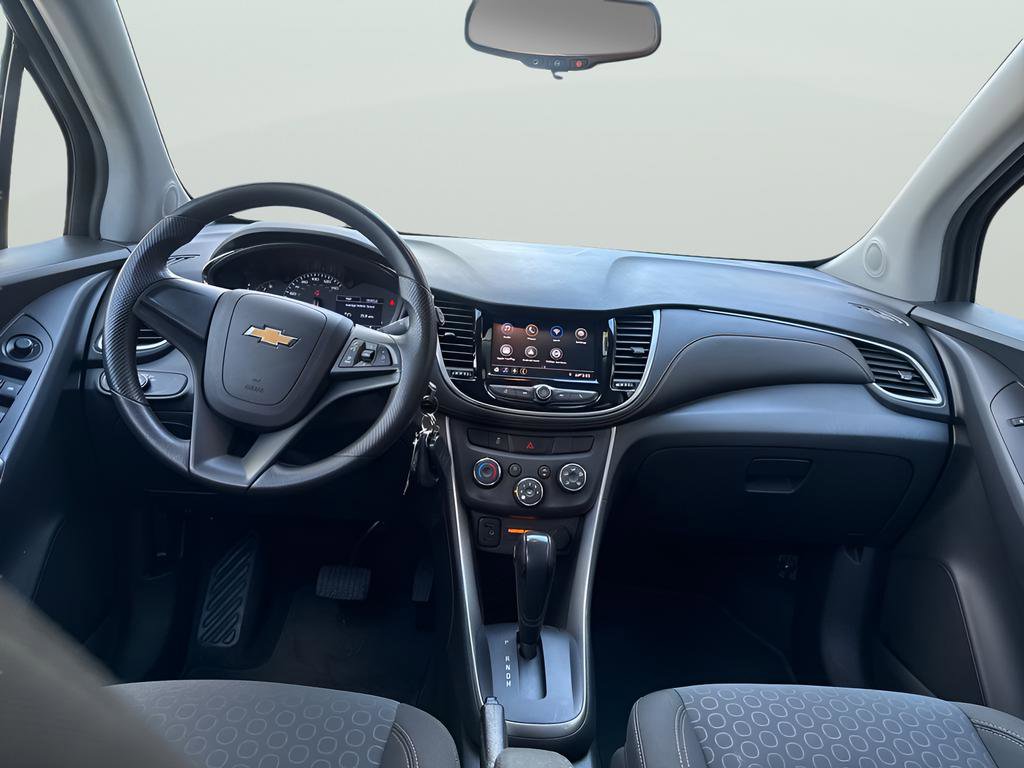 Used 2020 Chevrolet Trax LS AWD/4WD image 20