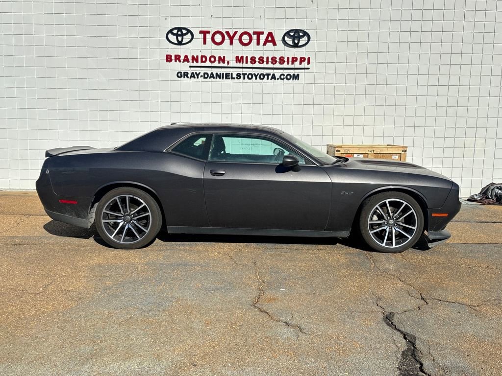 Used 2023 Dodge Challenger R/T image 1