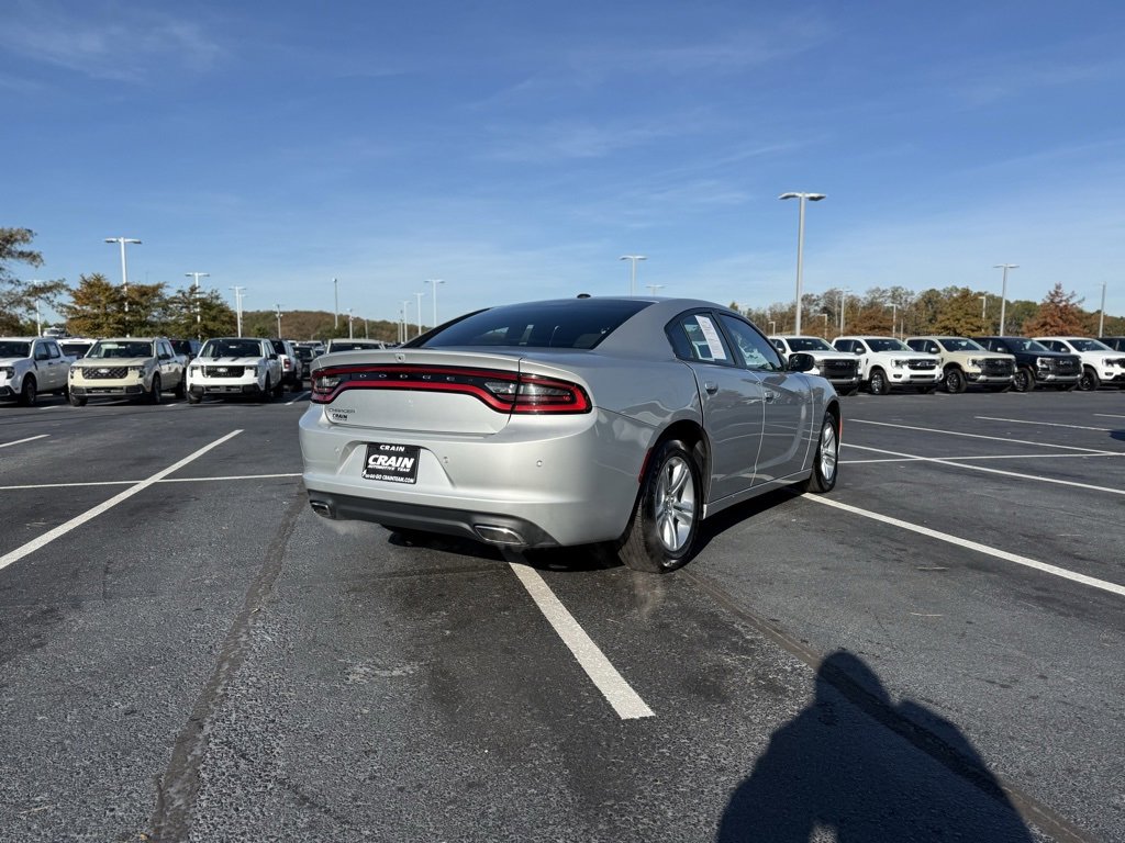 Used 2022 Dodge Charger SXT image 8