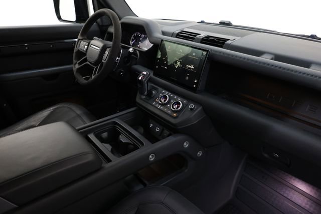 Used 2023 Land Rover Defender 90 V8 image 95