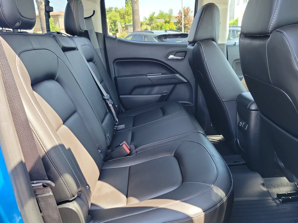 Used 2022 Chevrolet Colorado LT w/ Luxury Package RWD image 18