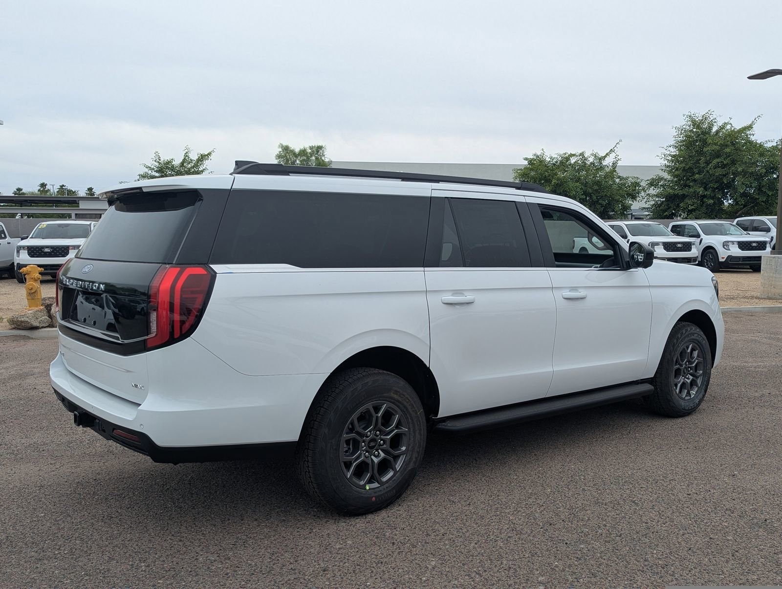 New 2026 Ford Expedition Max Active RWD image 37