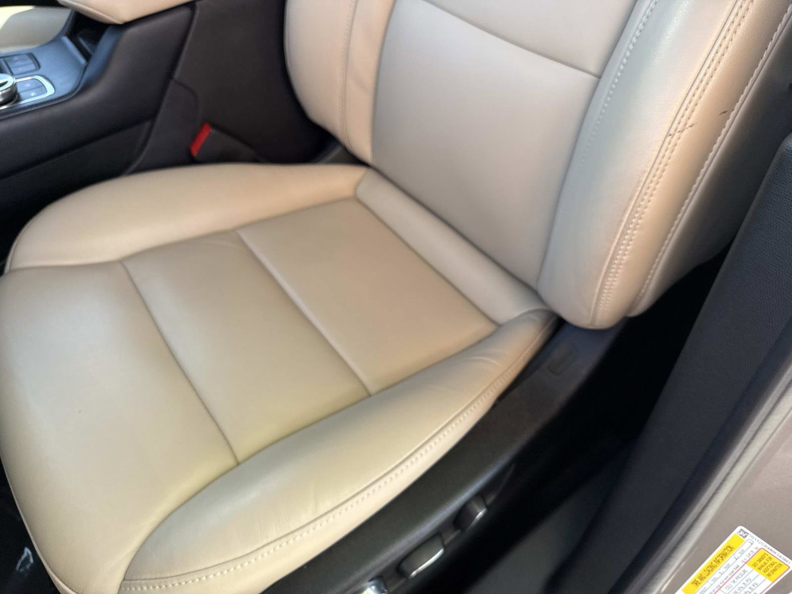 Certified 2024 Cadillac XT4 Premium Luxury w/ Cold Weather Package image 22