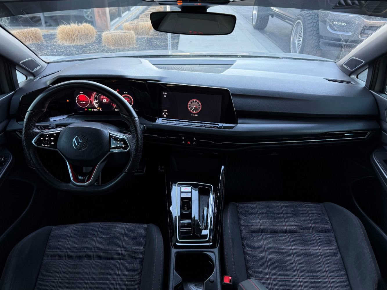 Used 2024 Volkswagen GTI SE image 13