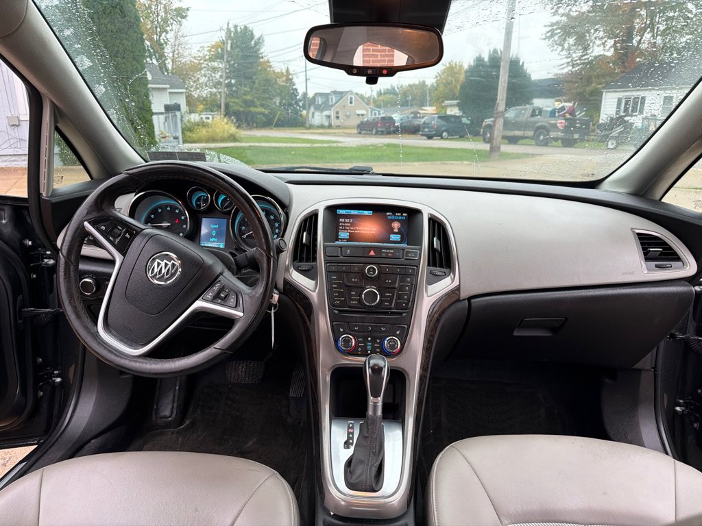 Used 2017 Buick Verano Convenience FWD image 9
