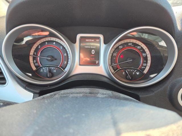Used 2012 Dodge Journey SXT FWD image 4