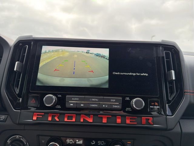 Used 2025 Nissan Frontier PRO-4X w/ Interior Protection Package image 27