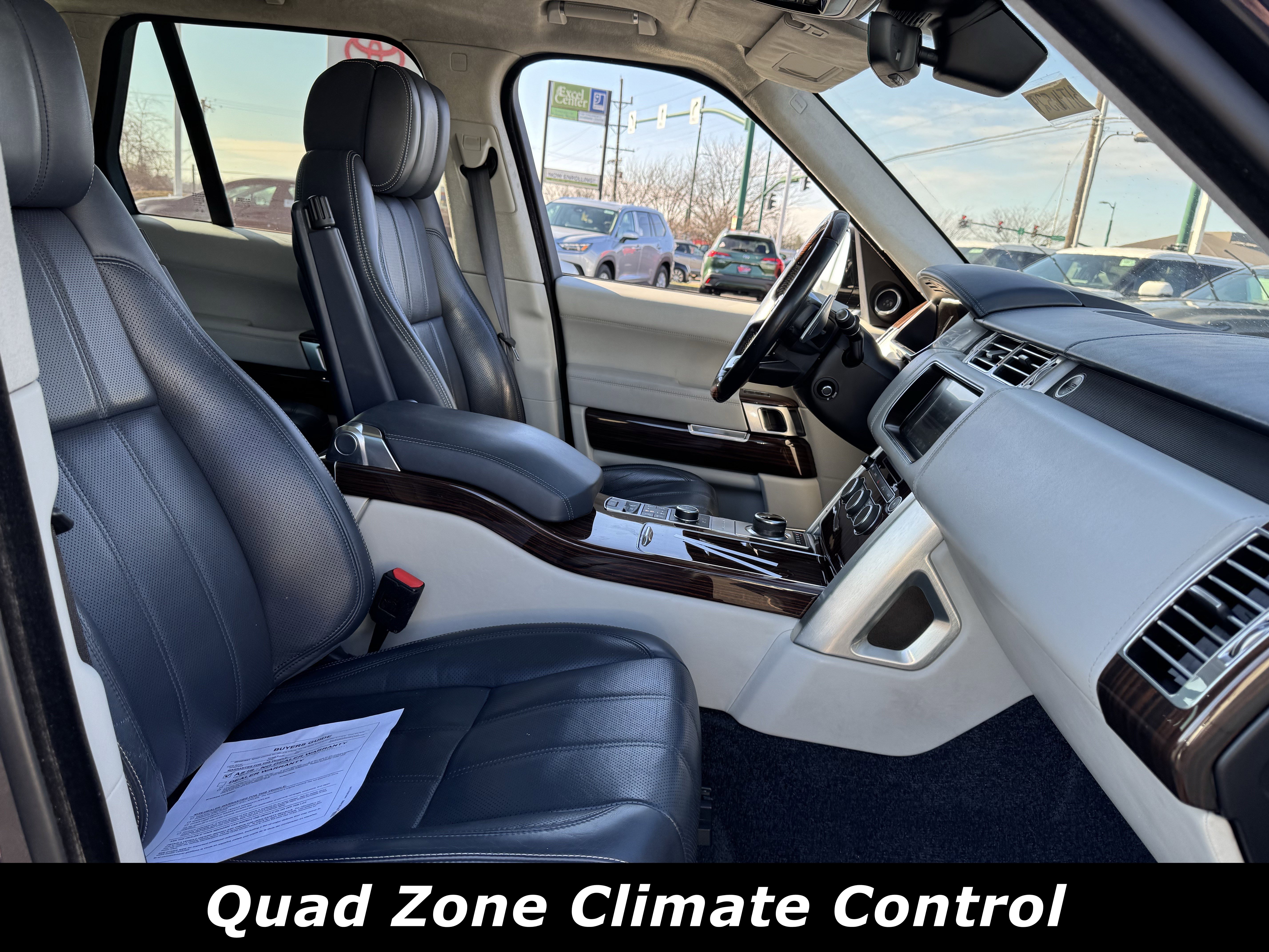 Used 2017 Land Rover Range Rover Autobiography image 4