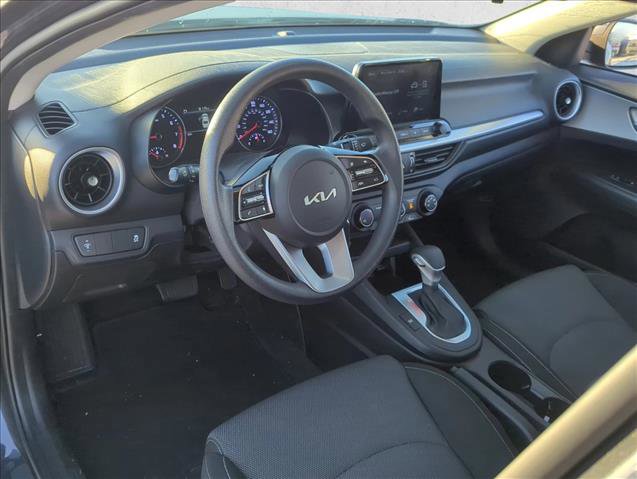 Used 2023 Kia Forte LXS image 11
