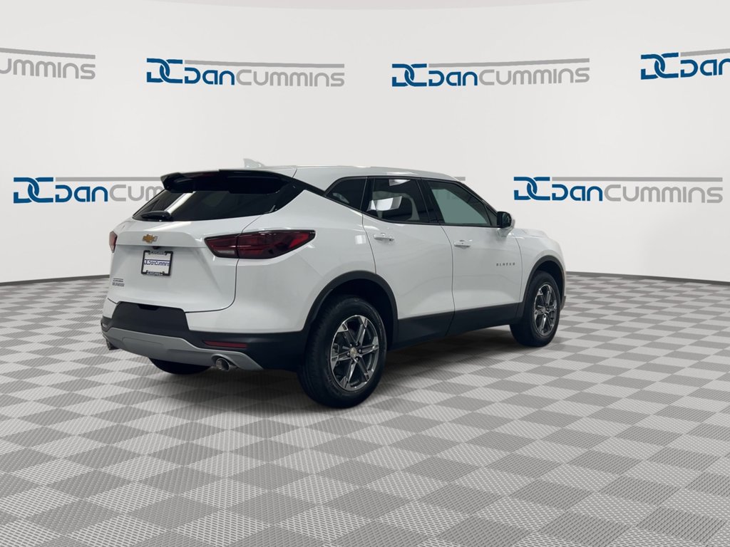 New 2026 Chevrolet Blazer LT FWD image 8