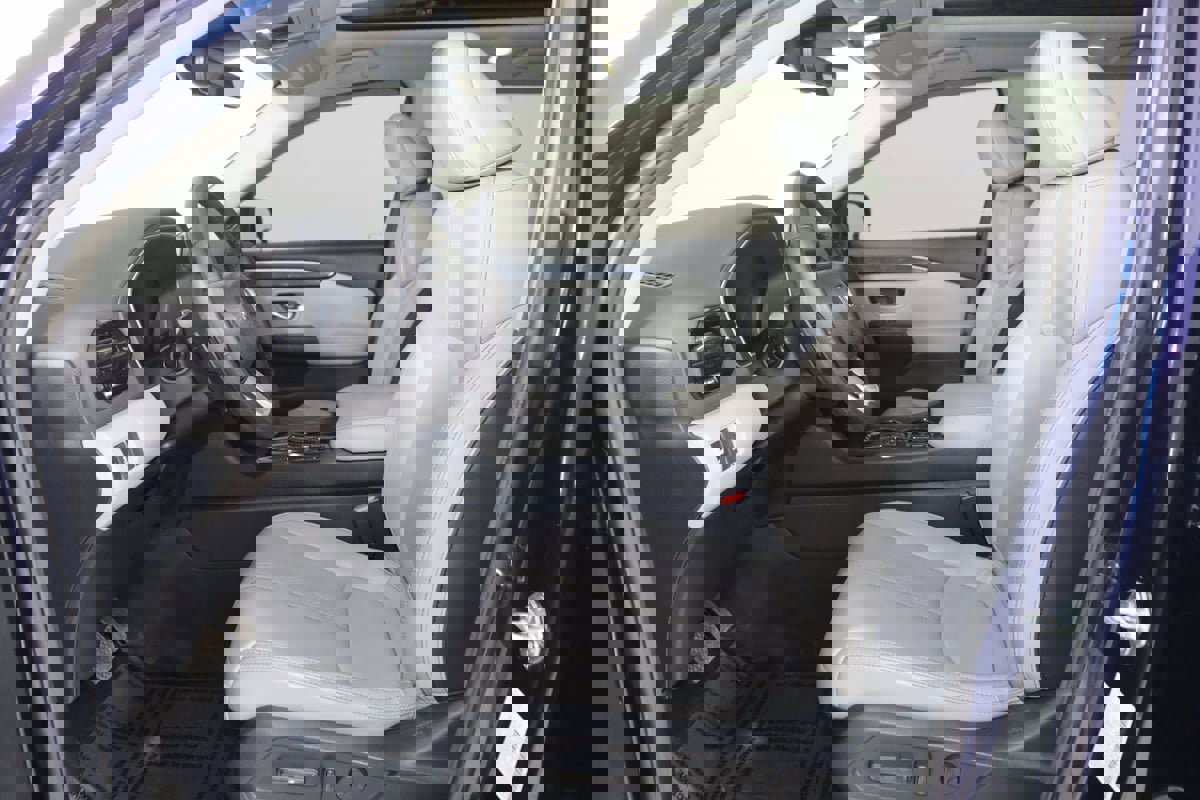 Used 2024 Honda Pilot Touring image 12